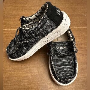 Hey Dude Shoe - Toddler Size 7 - Like New